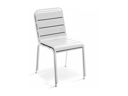 Chaise en métal blanche - Vertchez